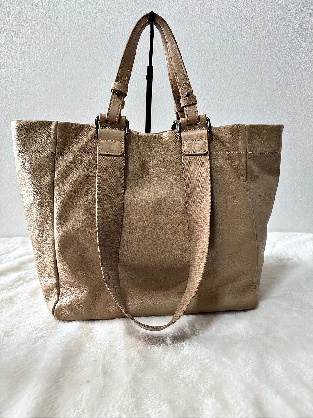 Botkier Bedford Leather Tote in Natural Fawn New, Never Used. NWOT’s